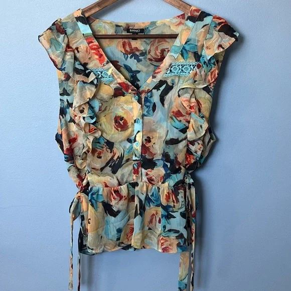 Buffalo sleeveless Ruffle Top - Picture 2 of 7